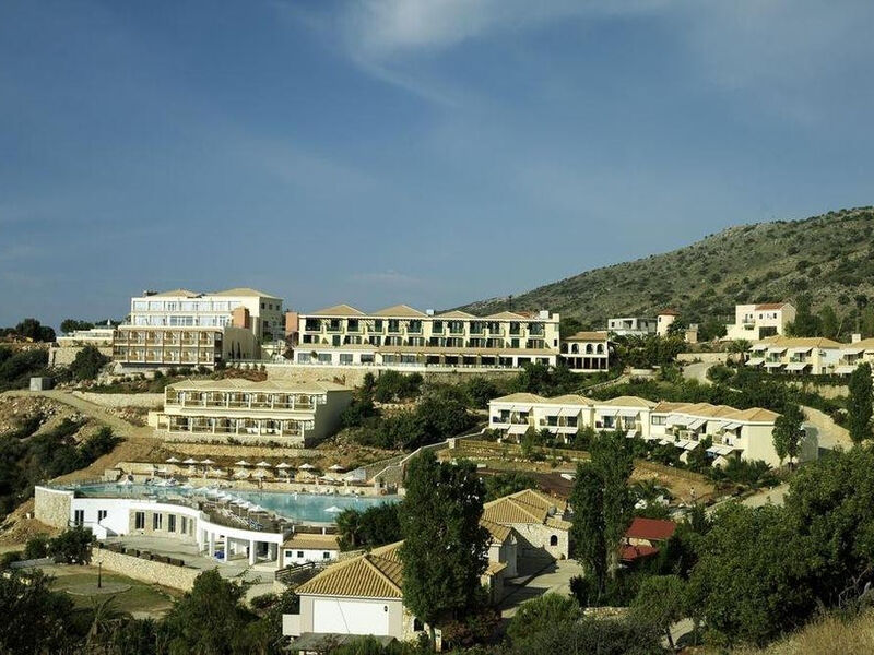 Apostolata Island Resort & Spa