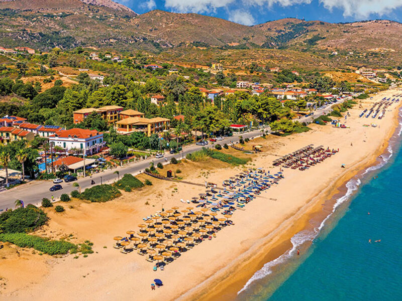 Apostolata Island Resort & Spa