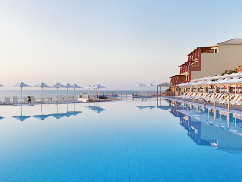 Apostolata Island Resort & Spa