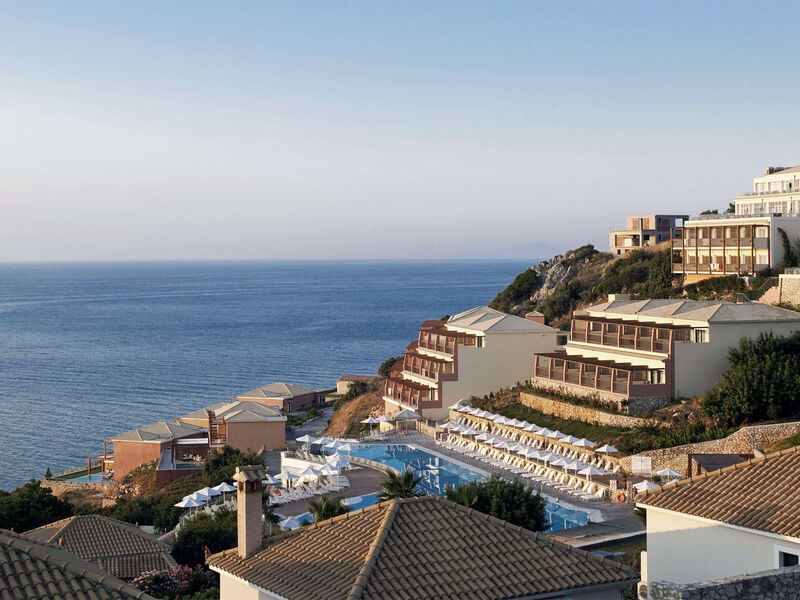 Apostolata Island Resort & Spa