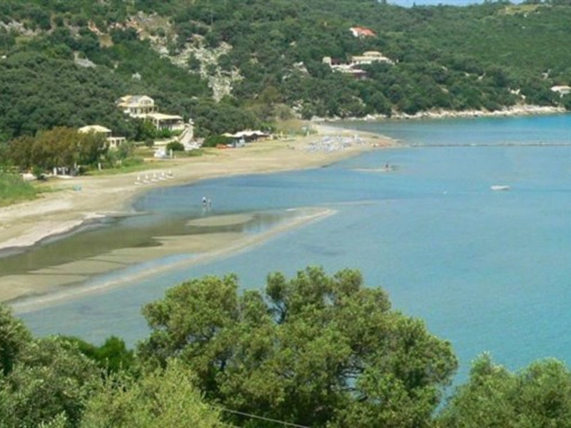 Apraos Bay