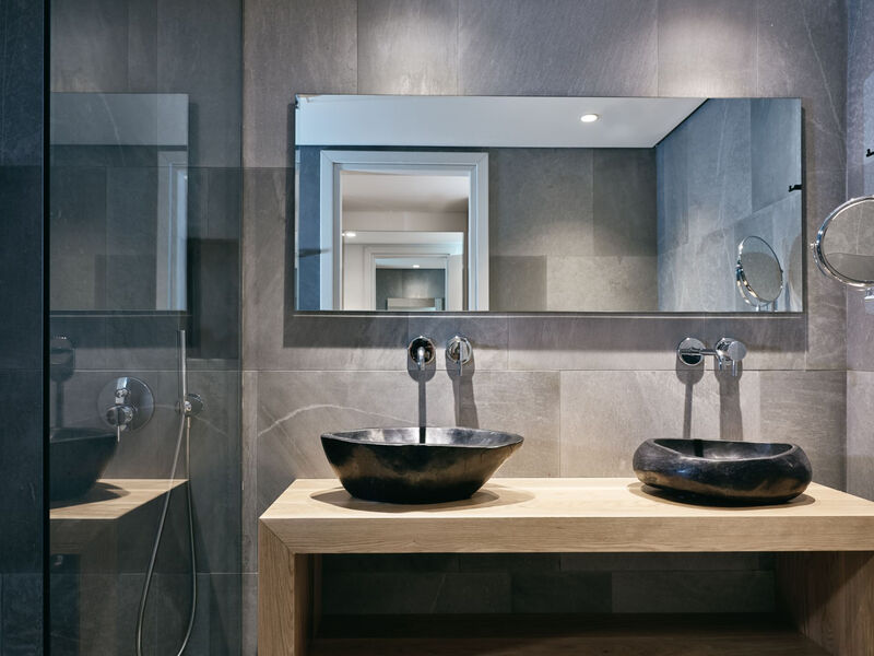 Aqua Bay Suites