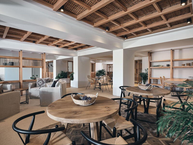 Aqua Bay Suites