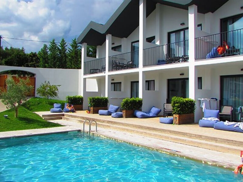 Aqua Bay