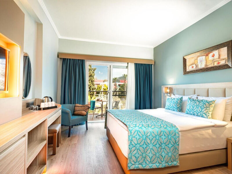 Aqua Fantasy Aquapark Hotel and Spa