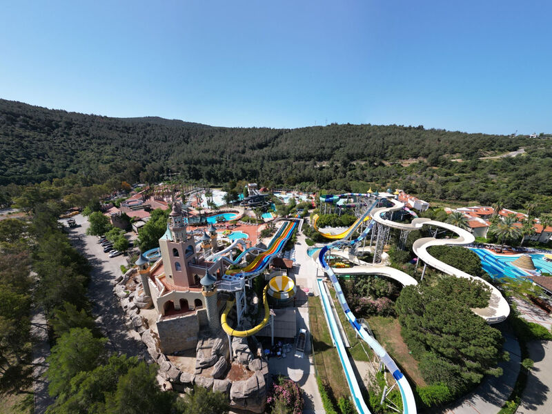 Aqua Fantasy Aquapark Hotel and Spa
