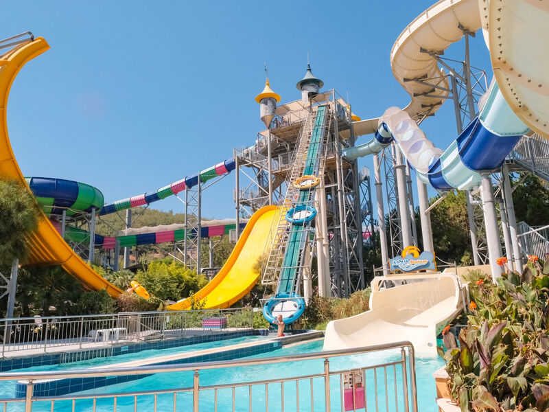 Aqua Fantasy Aquapark Hotel and Spa