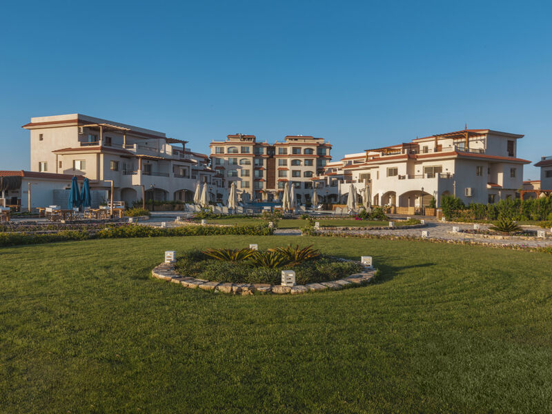 Aqua Heneish Beach