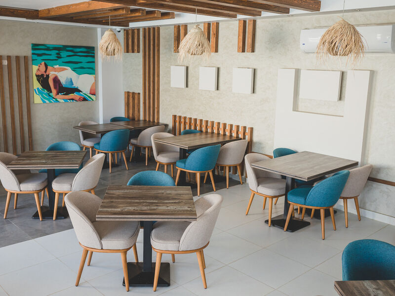 Aqua Heneish Beach