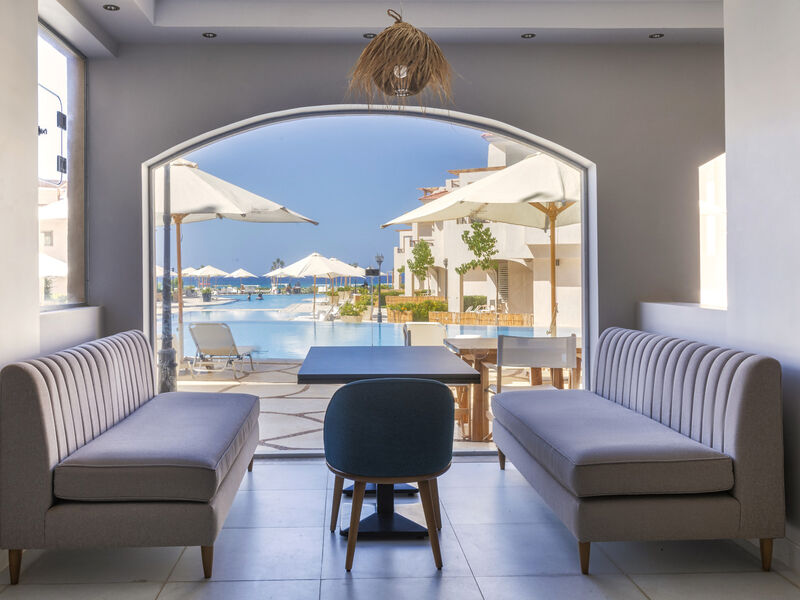 Aqua Heneish Beach