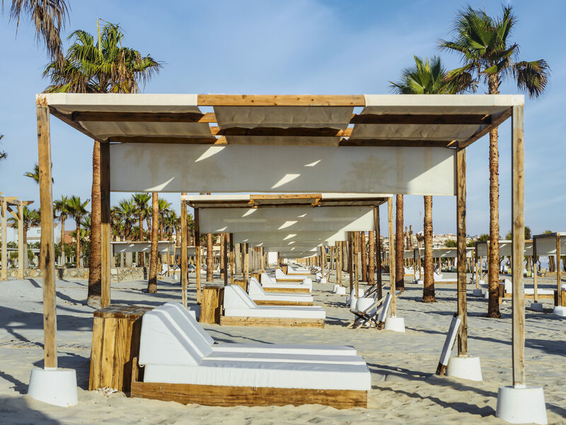 Aqua Heneish Beach