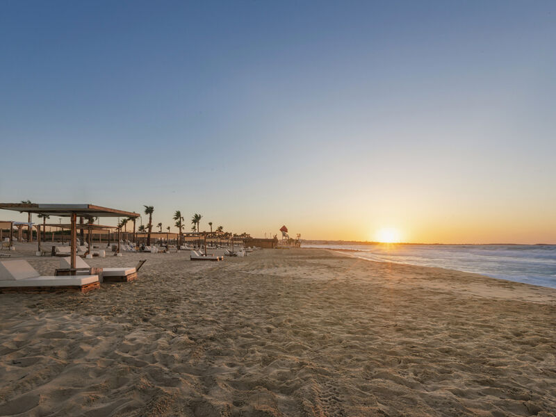Aqua Heneish Beach