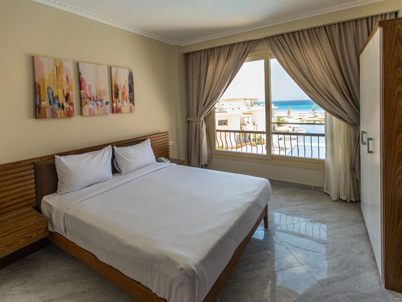 Aqua Heneish Beach Resort