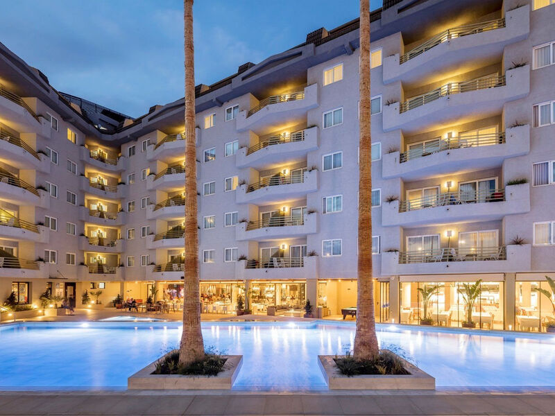 Aqua Hotel The Breeze