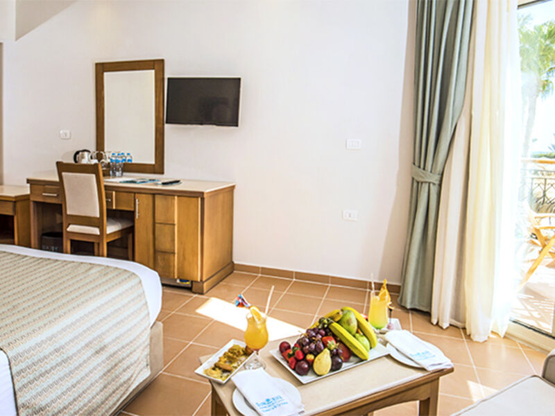 Aqua Joy Resort By Sunrise