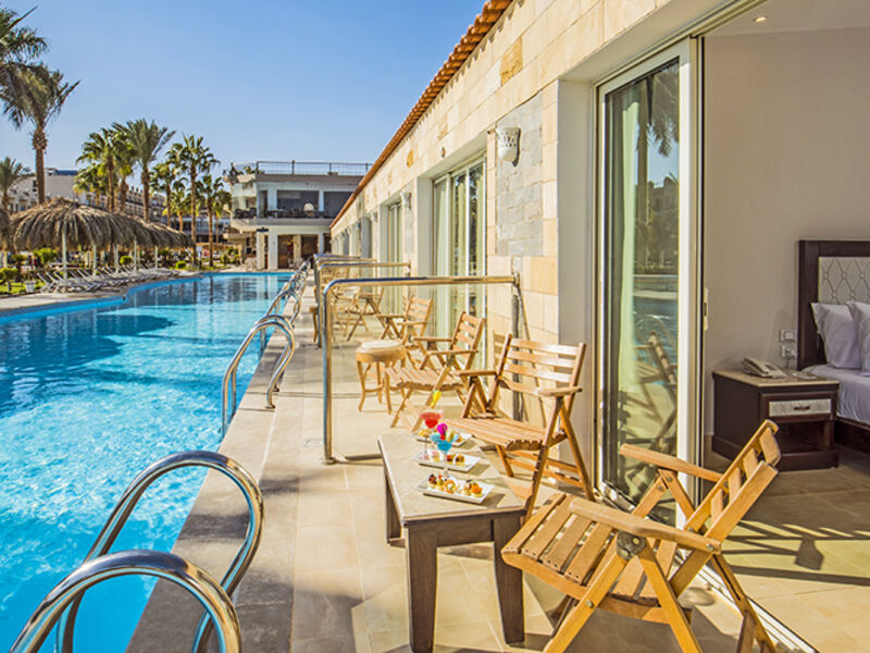 Aqua Joy Resort By Sunrise