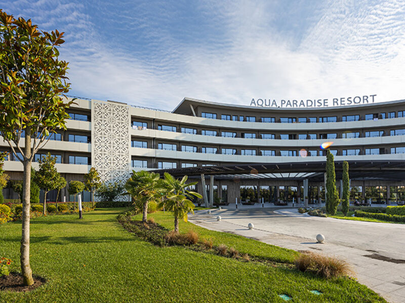 Aqua Paradise Resort