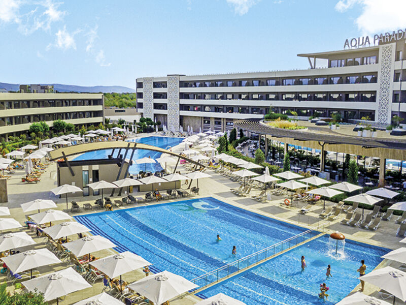 Aqua Paradise Resort