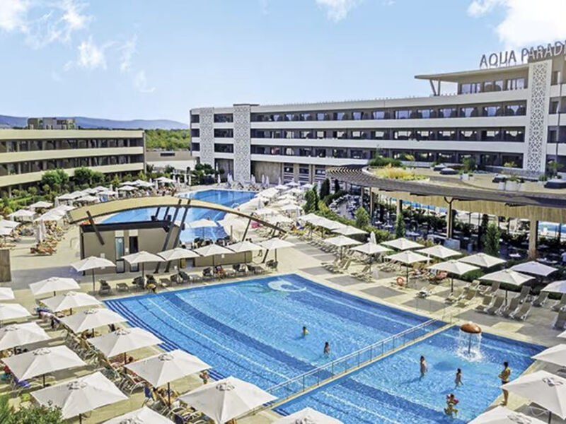 Aqua Paradise Resort
