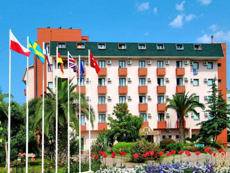 Aqua Plaza