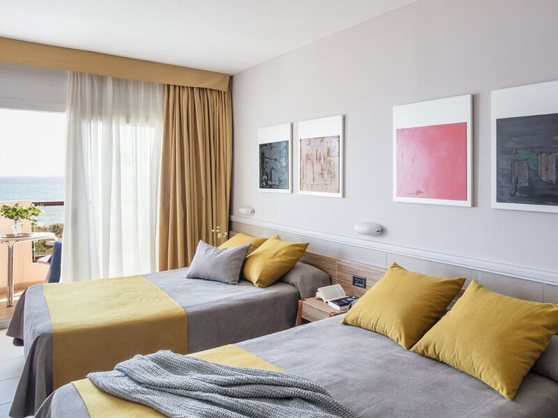 Aqua Promenade & Spa