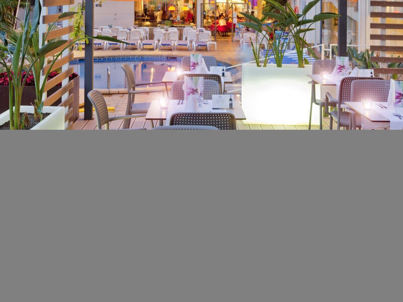 Aqua Promenade & Spa