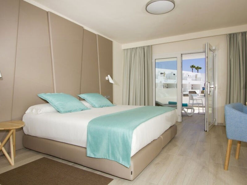 Aqua Suites