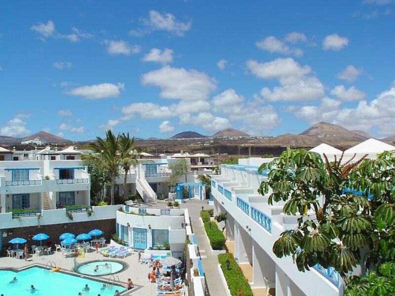 Aqua Suites