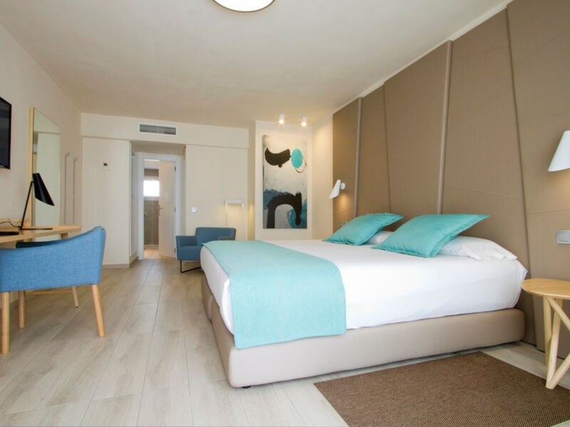 Aqua Suites