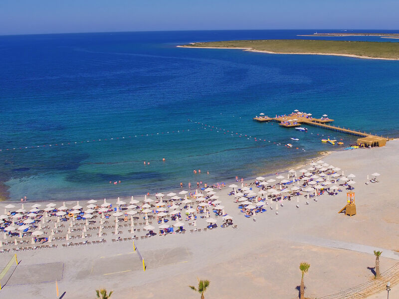 Aquasis Deluxe Resort