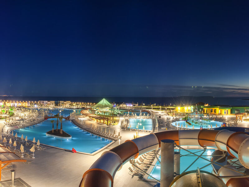 Aquasis Deluxe Resort