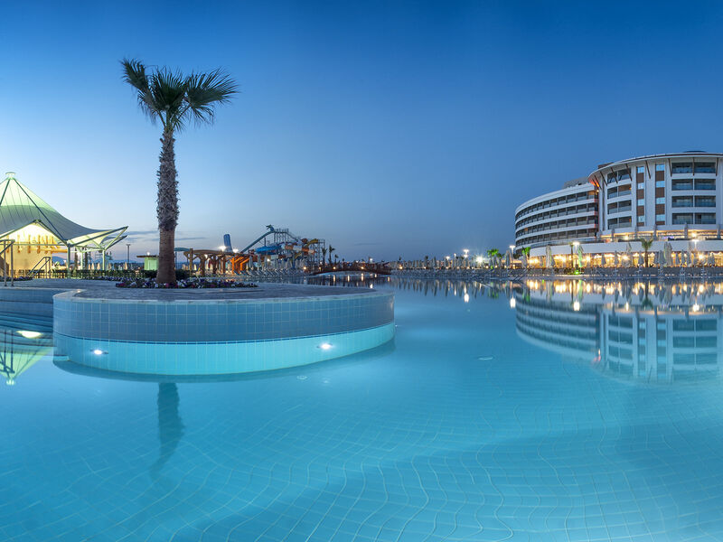 Aquasis Deluxe Resort