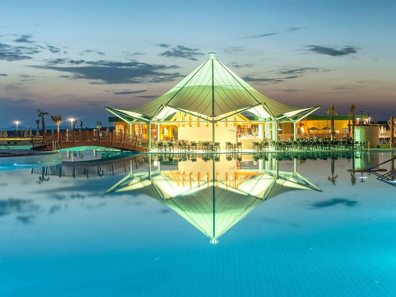 Aquasis Deluxe Resort