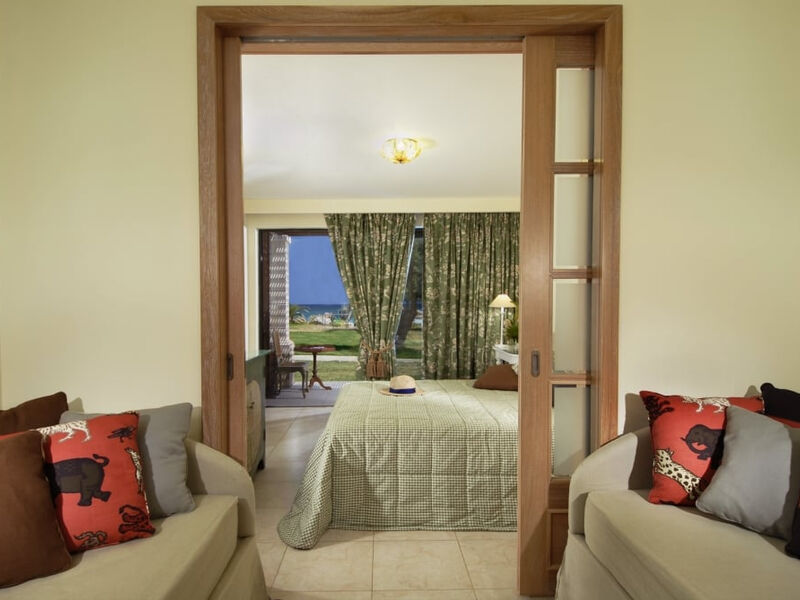 Aquila Rithymna Beach