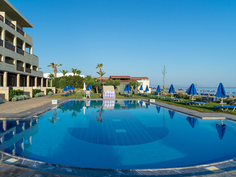 Aquila Rithymna Beach