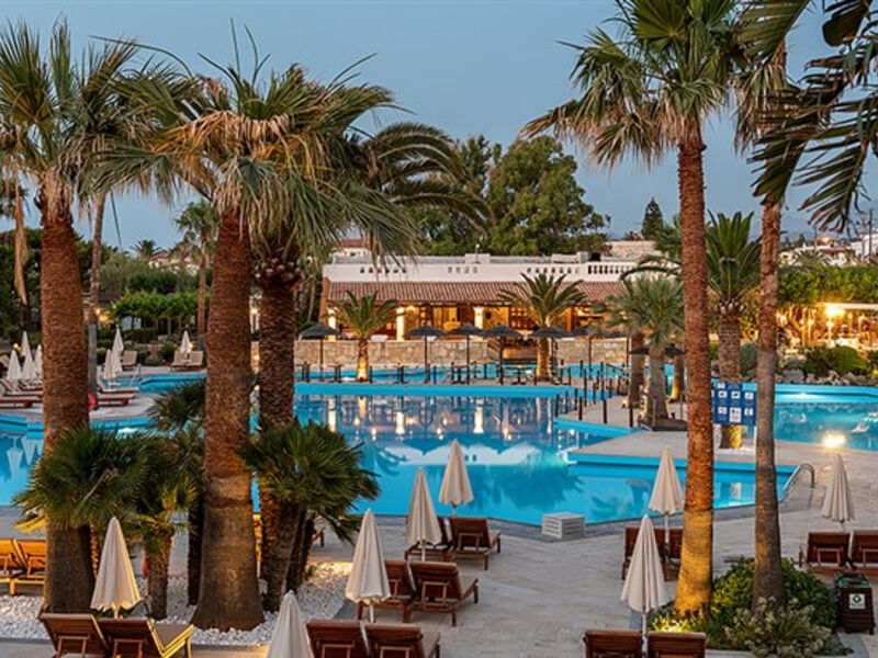 Aquila Rithymna Beach