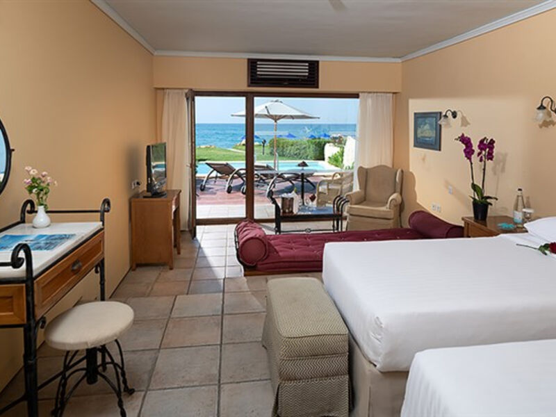 Aquila Rithymna Beach