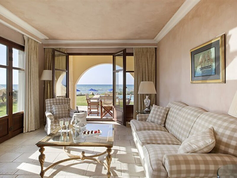 Aquila Rithymna Beach