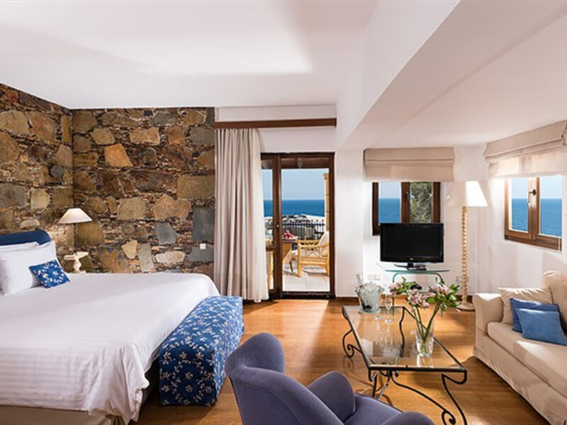 Aquila Rithymna Beach