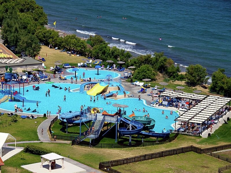 Aquis Marine Resort & Waterpark