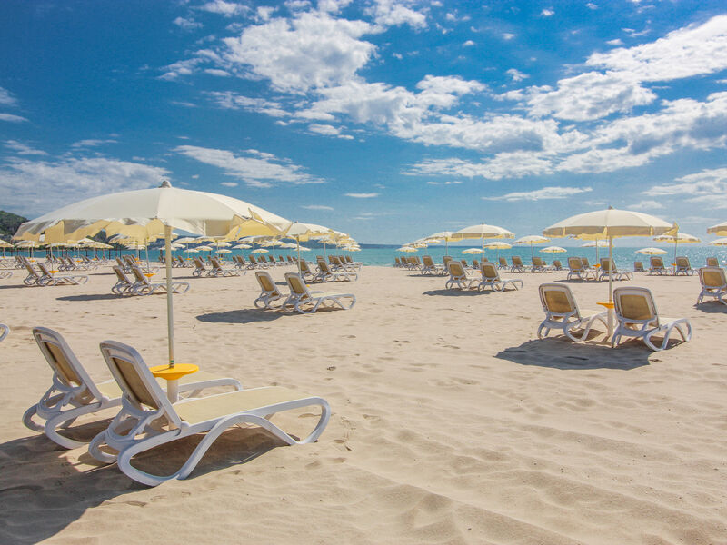 Arabella Beach