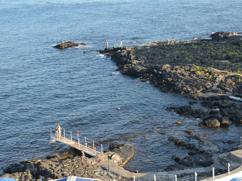 Arathena Rocks