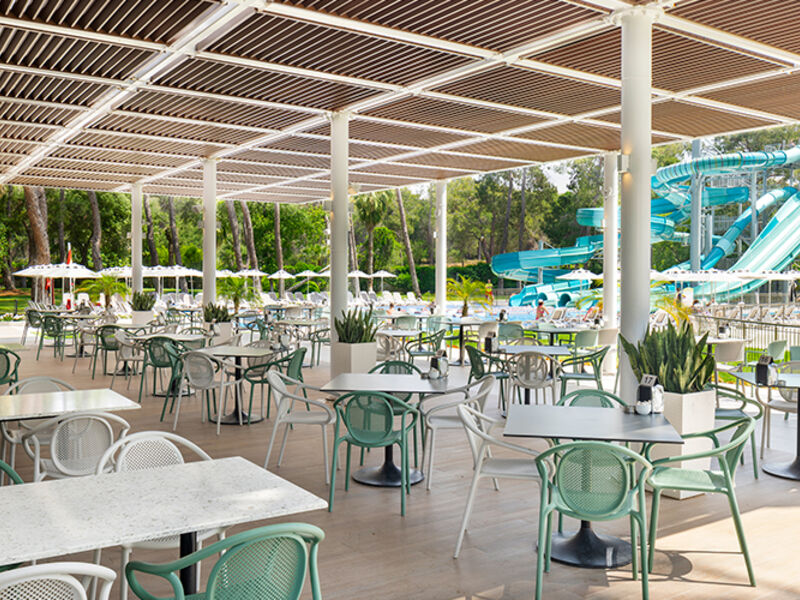 Arcanus Side Resort