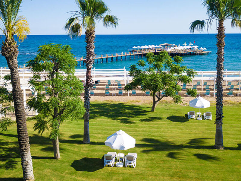 Arcanus Side Resort