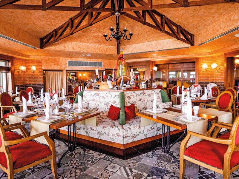 Arcanus Side Resort