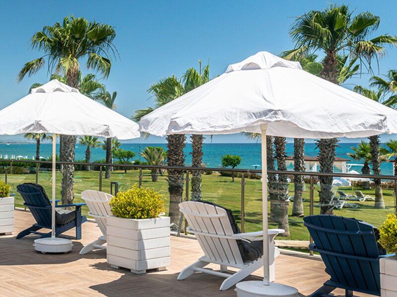 Arcanus Side Resort