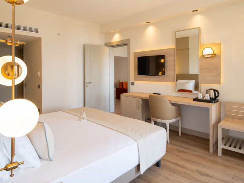 Arcanus Side Resort