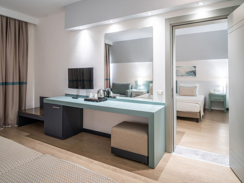 Arcanus Side Resort