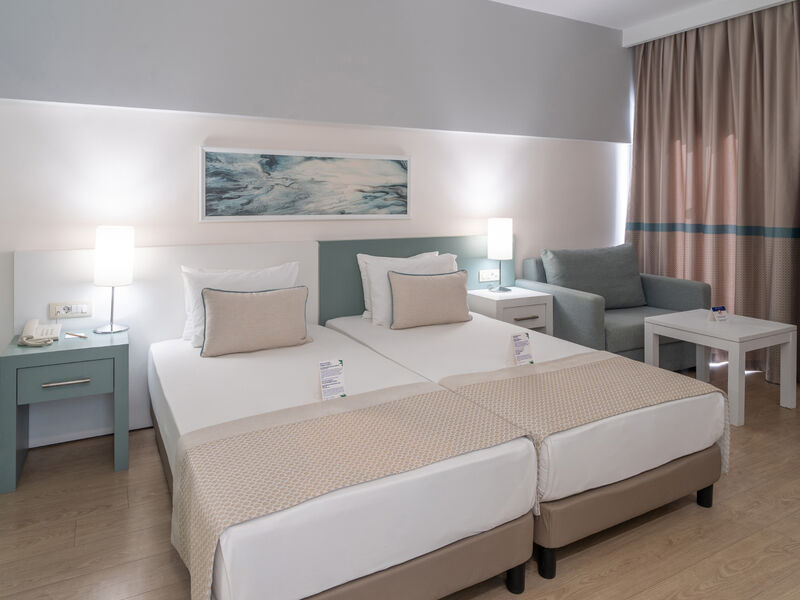 Arcanus Side Resort