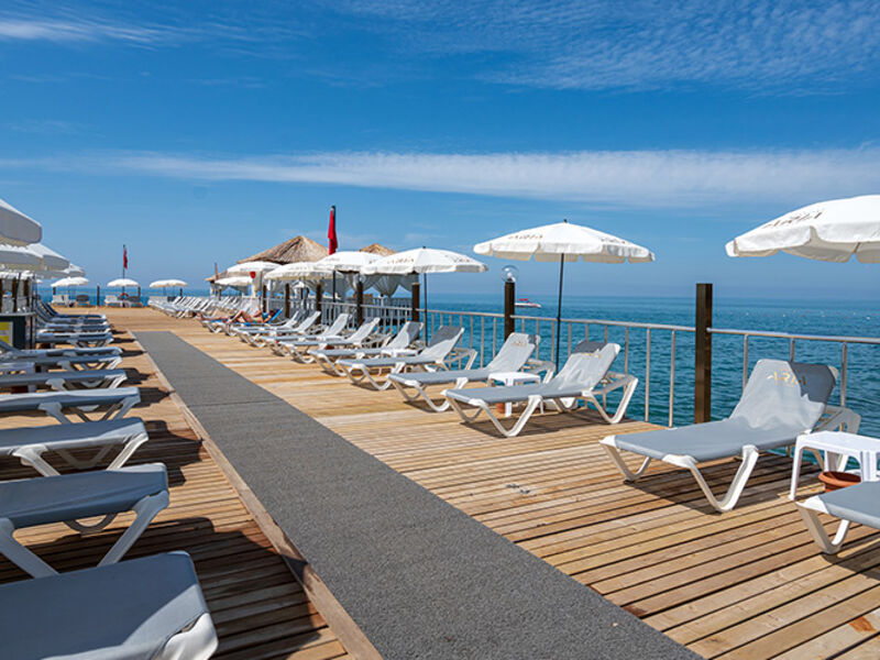 Aria Resort & Spa
